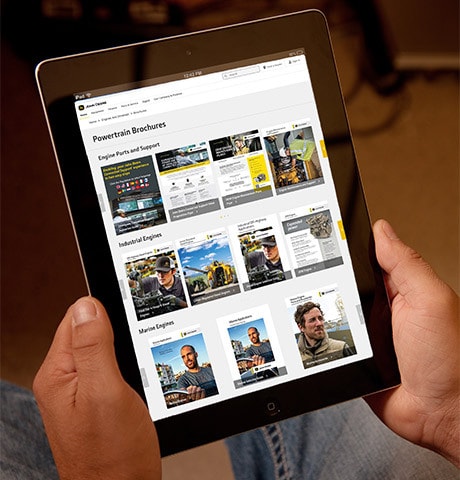 iPad, jossa on avoinna Deere.comin Moottorit ja voimansiirto -sivusto
