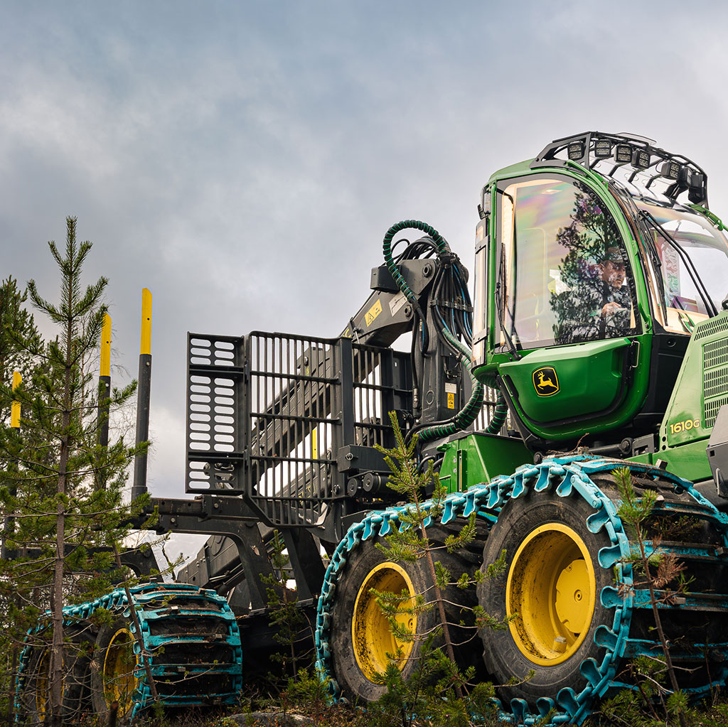 Kuormatraktorin 1610G kuormatila