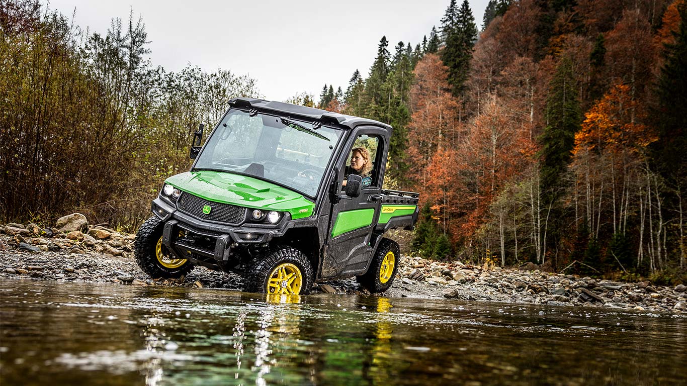 Gator-lavahyötyajoneuvot, XUV865M, täysi erillisjousitus