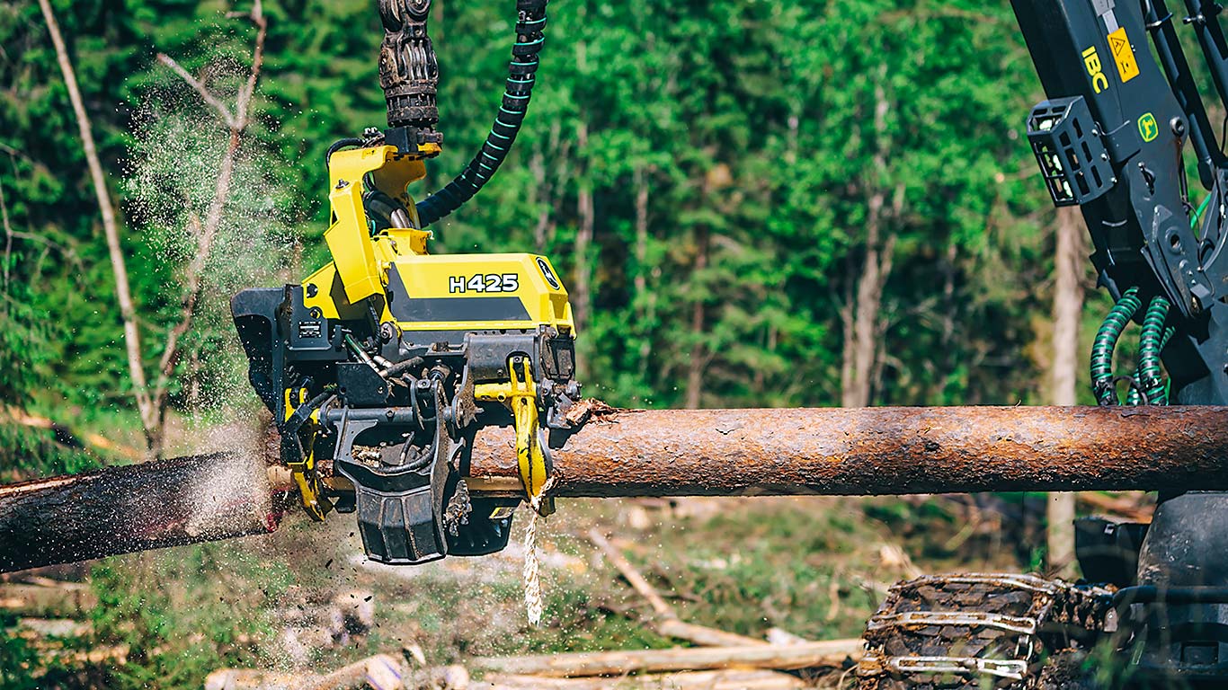 John Deere H425 -harvesteripää